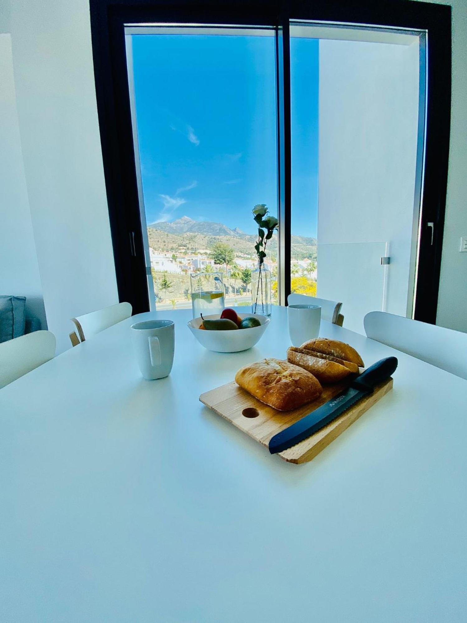 Royal Palm 22 Luxurious 3 Bedroom Penthouse Nerja Exterior foto