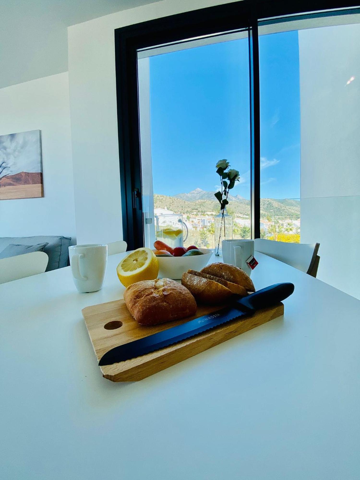 Royal Palm 22 Luxurious 3 Bedroom Penthouse Nerja Exterior foto