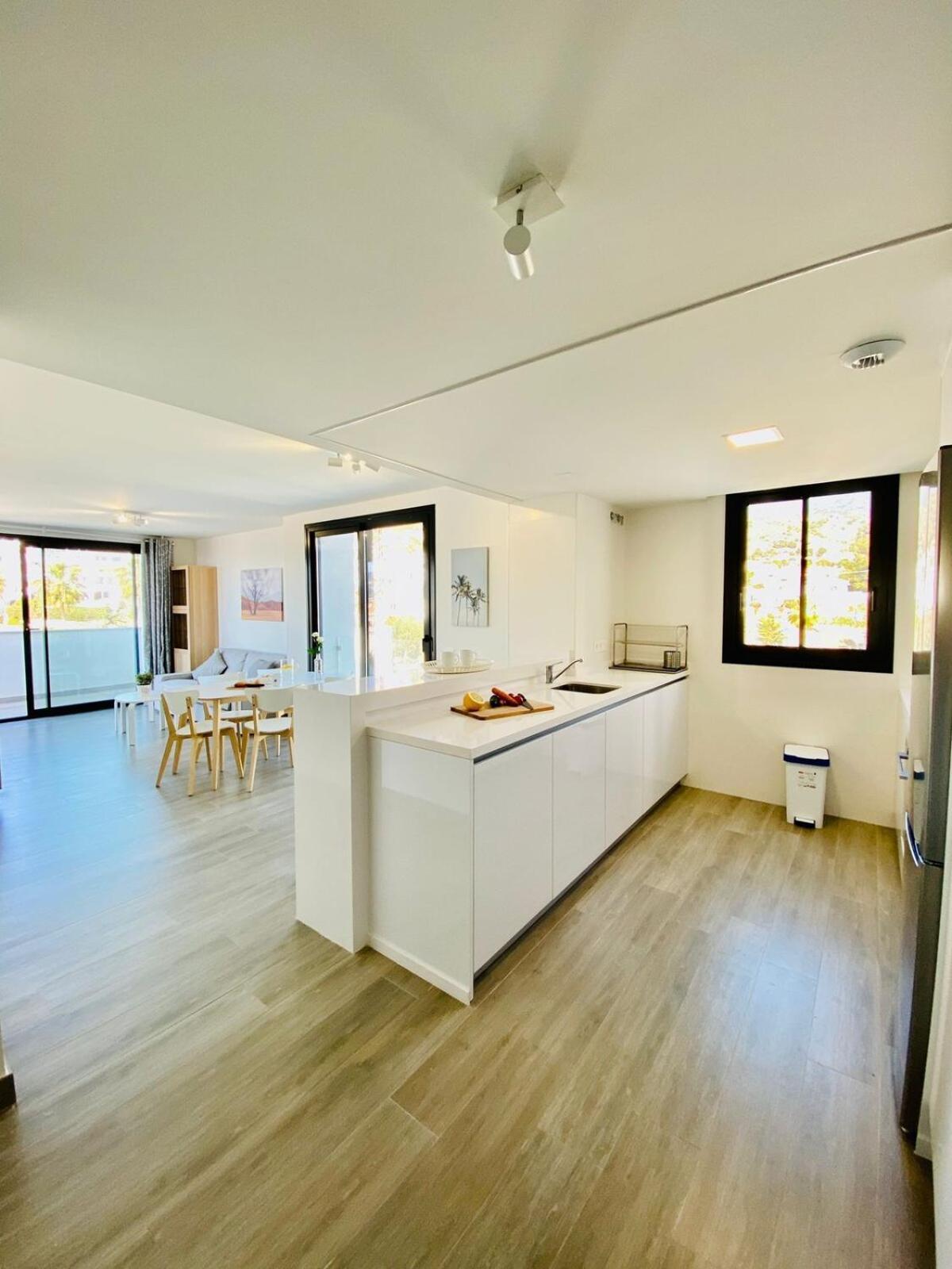 Royal Palm 22 Luxurious 3 Bedroom Penthouse Nerja Exterior foto